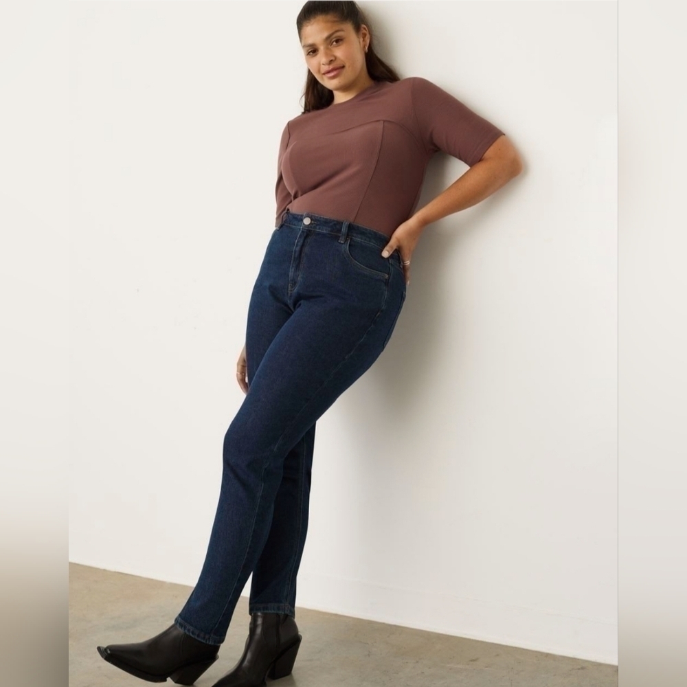 ❤️ 𝅺REITMANS The Mom Jean, Super High Rise. Size 31 Petite